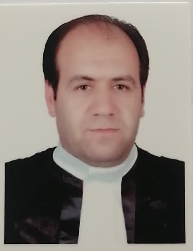 روح الله  کافی